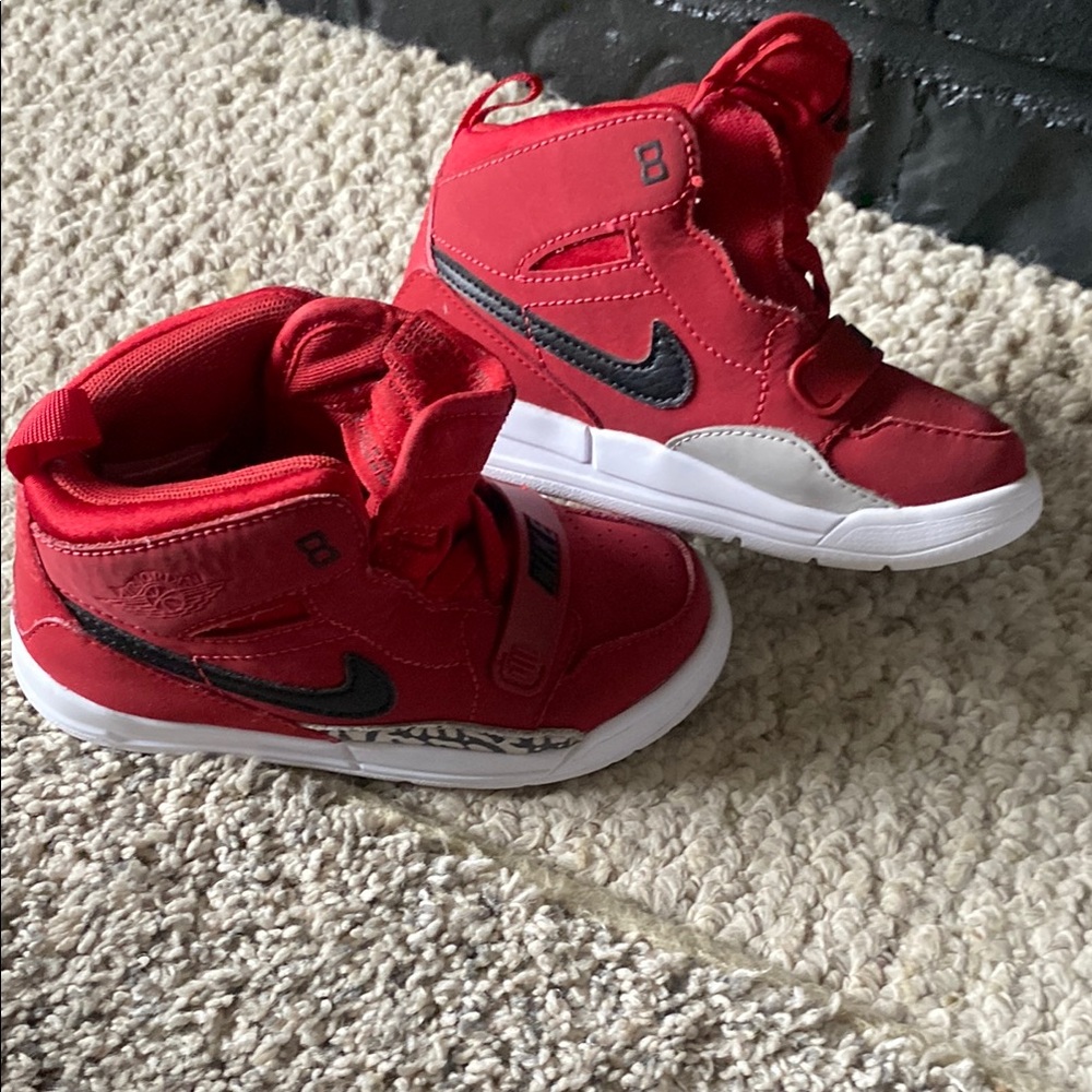 Nike Red and Black Sneakers Air Jordan Style